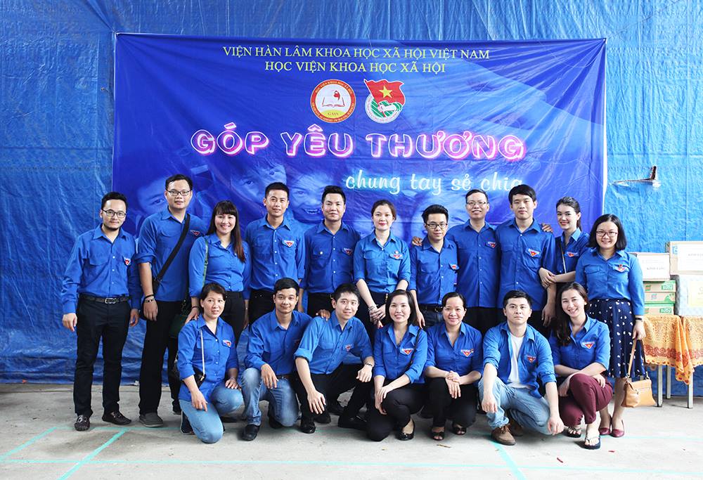Hoạt động tình nguyện của Chi đoàn cơ sở Học viện KHXH.