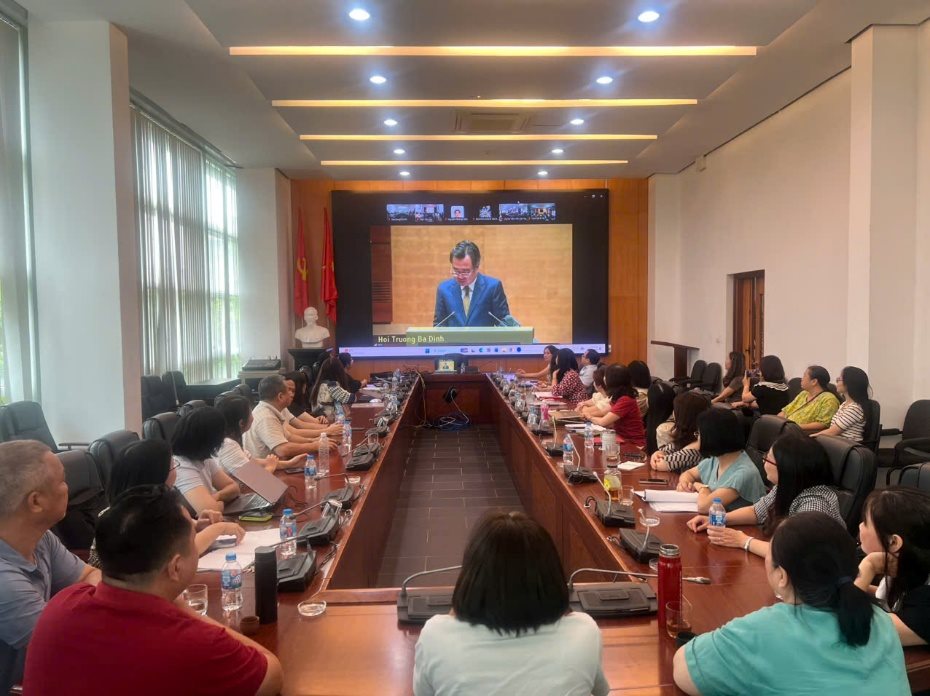 BẢO TÀNG DÂN TỘC HỌC VIỆT NAM THAM DỰ HỘI NGHỊ TOÀN QUỐC QUÁN TRIỆT  NGHỊ QUYẾT HỘI NGHỊ LẦN THỨ HAI BAN CHẤP HÀNH TRUNG ƯƠNG ĐẢNG KHÓA XIV