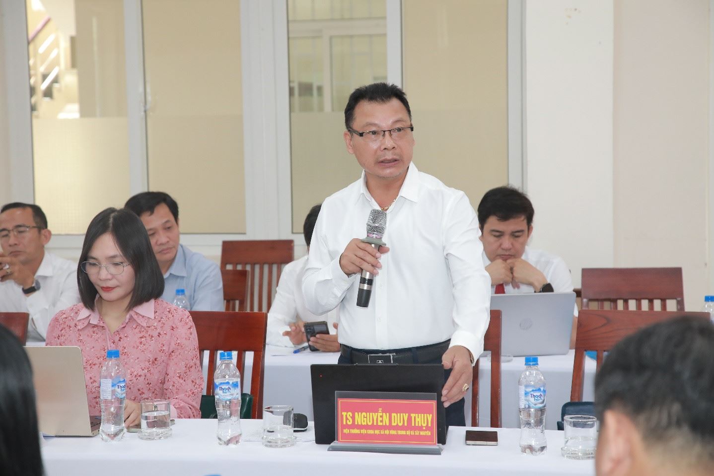 Viện Khoa học xã hội vùng Trung Bộ và Tây Nguyên đóng góp luận cứ khoa học để hoàn thiện cơ chế “Đảng lãnh đạo, Nhà nước quản lý, nhân dân làm chủ” trong điều kiện chuyển đổi số; đổi mới phương thức lãnh đạo của Đảng trong buổi tọa đàm khoa học tại thành phố Đà nẵng