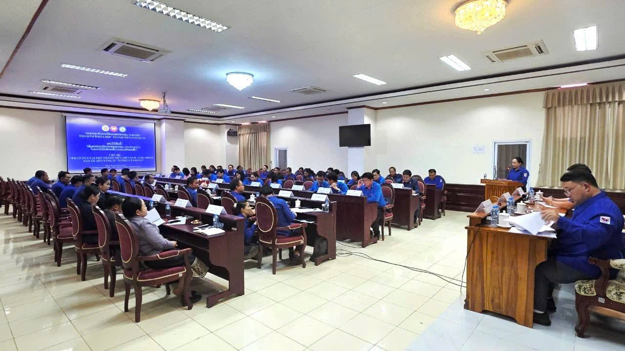 Có thể là hình ảnh về học tập và văn bản