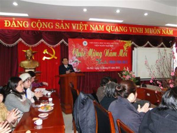 Gặp mặt chúc Tết viện Ngôn ngữ học