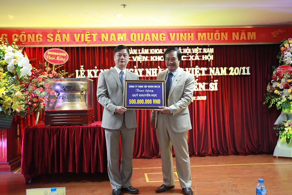 Học viện Khoa học xã hội: tiếp nhận tài trợ cho Quỹ Học bổng của Học viện