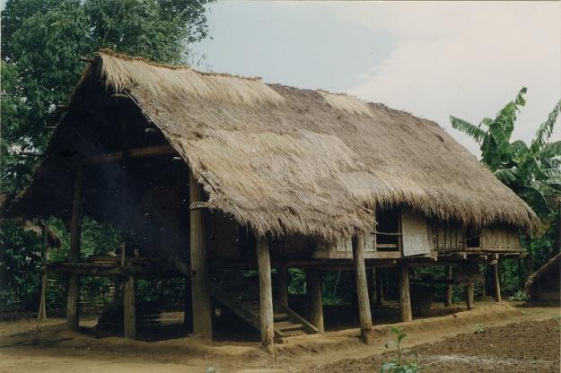 Thổ
Nghệ An
1996