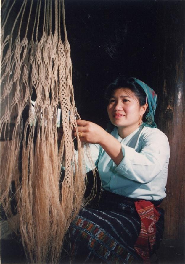 Thổ
Nghệ An
1997