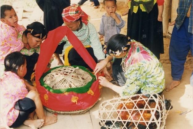 Pà Thẻn
Hà Giang
2005