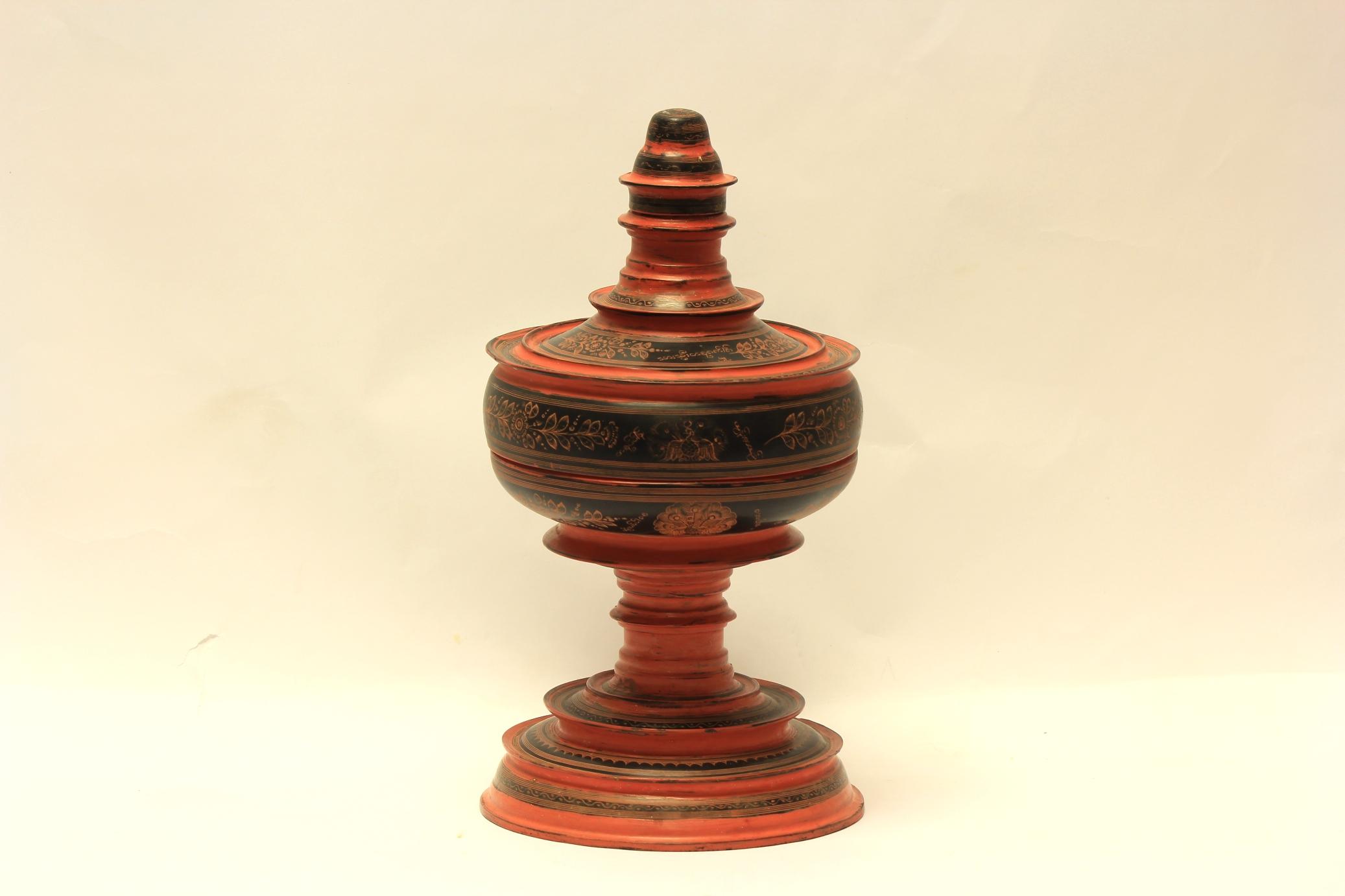 Họa tiết hình chim
Tre, sơn
Bamar
Bagan, Myanmar
Thế kỷ 20