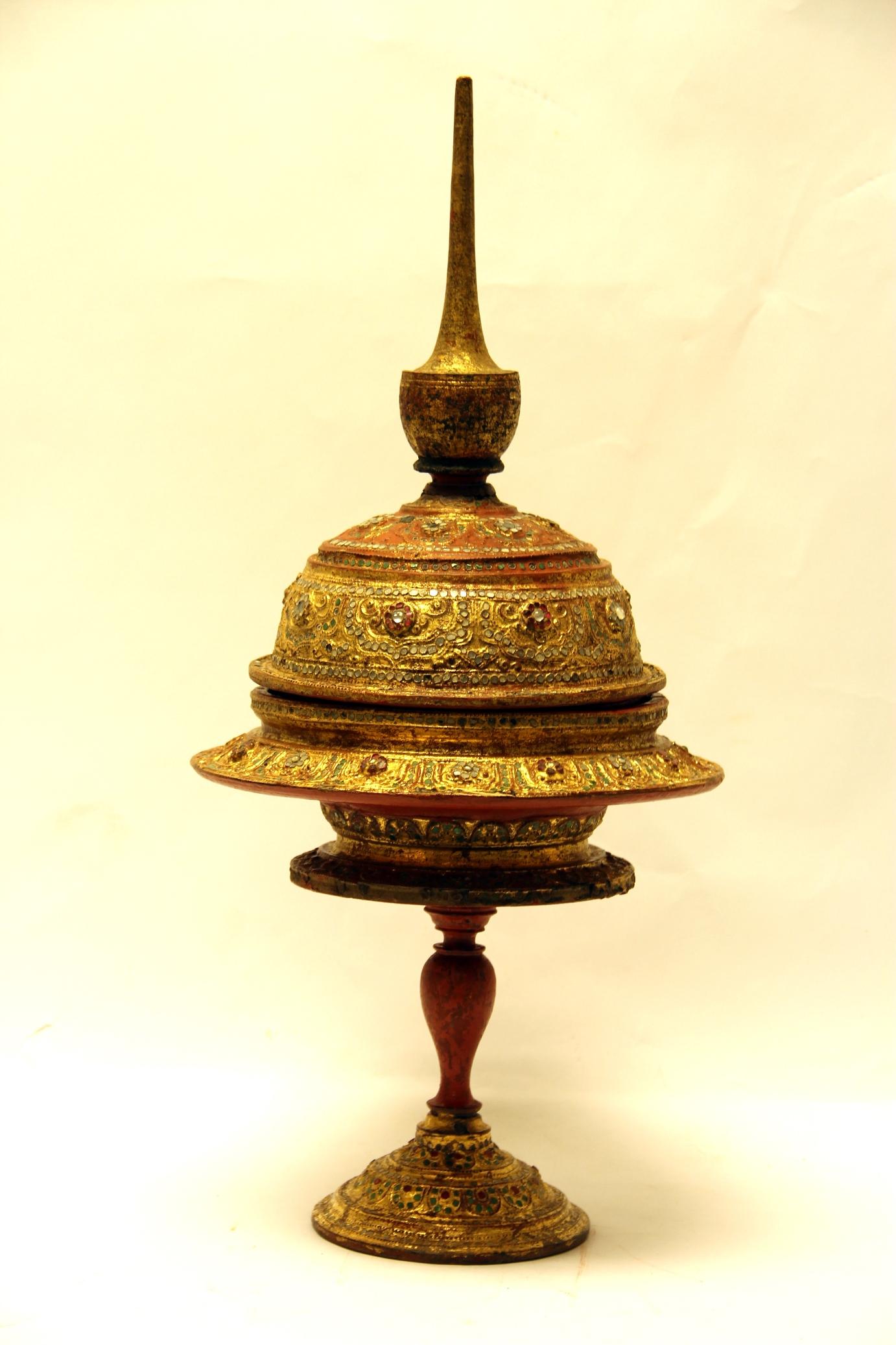 Gỗ, sơn, kính
Bamar
Bagan