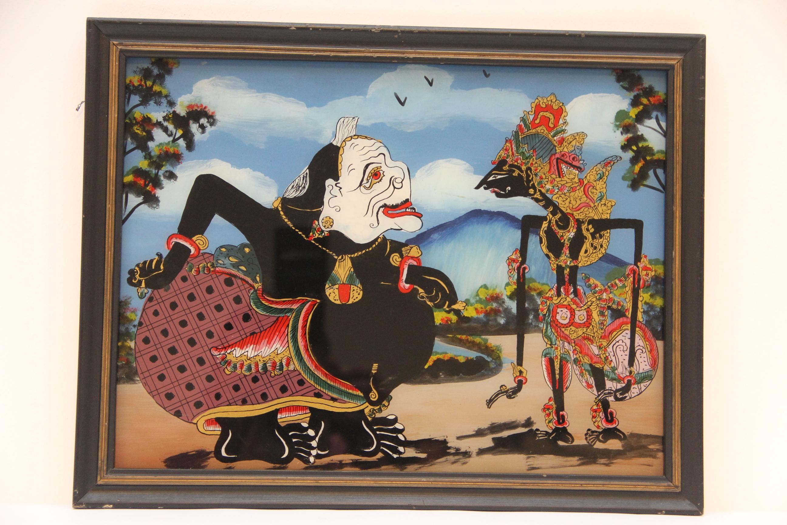 Krishna, hiện thân của thần Vishnu, là một đồng minh của anh em Pandawa. Semar là một trong số các anh hề punakawan

1994
Surabaya, Java