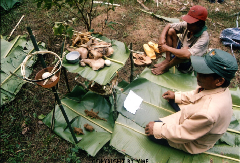 LỄ CÚNG RẪY(Hướng Hóa, Quảng Trị, 2005)