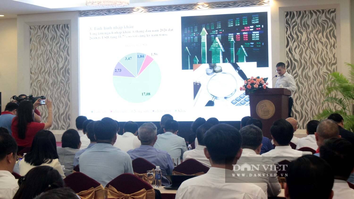 Thứ trưởng Nguyễn Hoàng Hiệp: Từ 1/8, quy trình cấp mã số vùng trồng mới sẽ đơn giản hơn nhiều, 3 ngày cấp xong