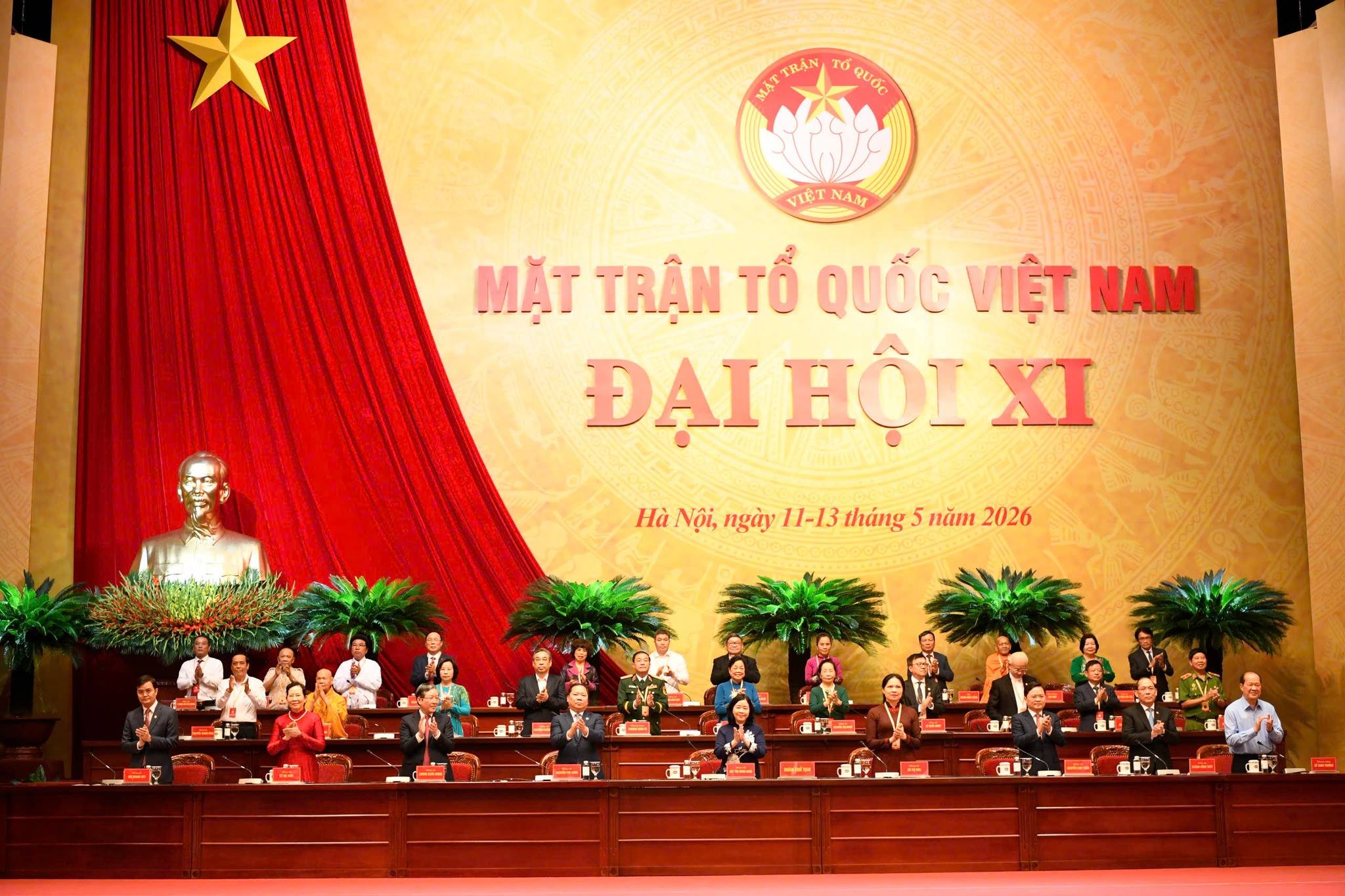 Phiên trù bị Đại hội MTTQ Việt Nam lần thứ XI: Thông qua th danh sách Đoàn Chủ tịch gồm 33 đồng chí