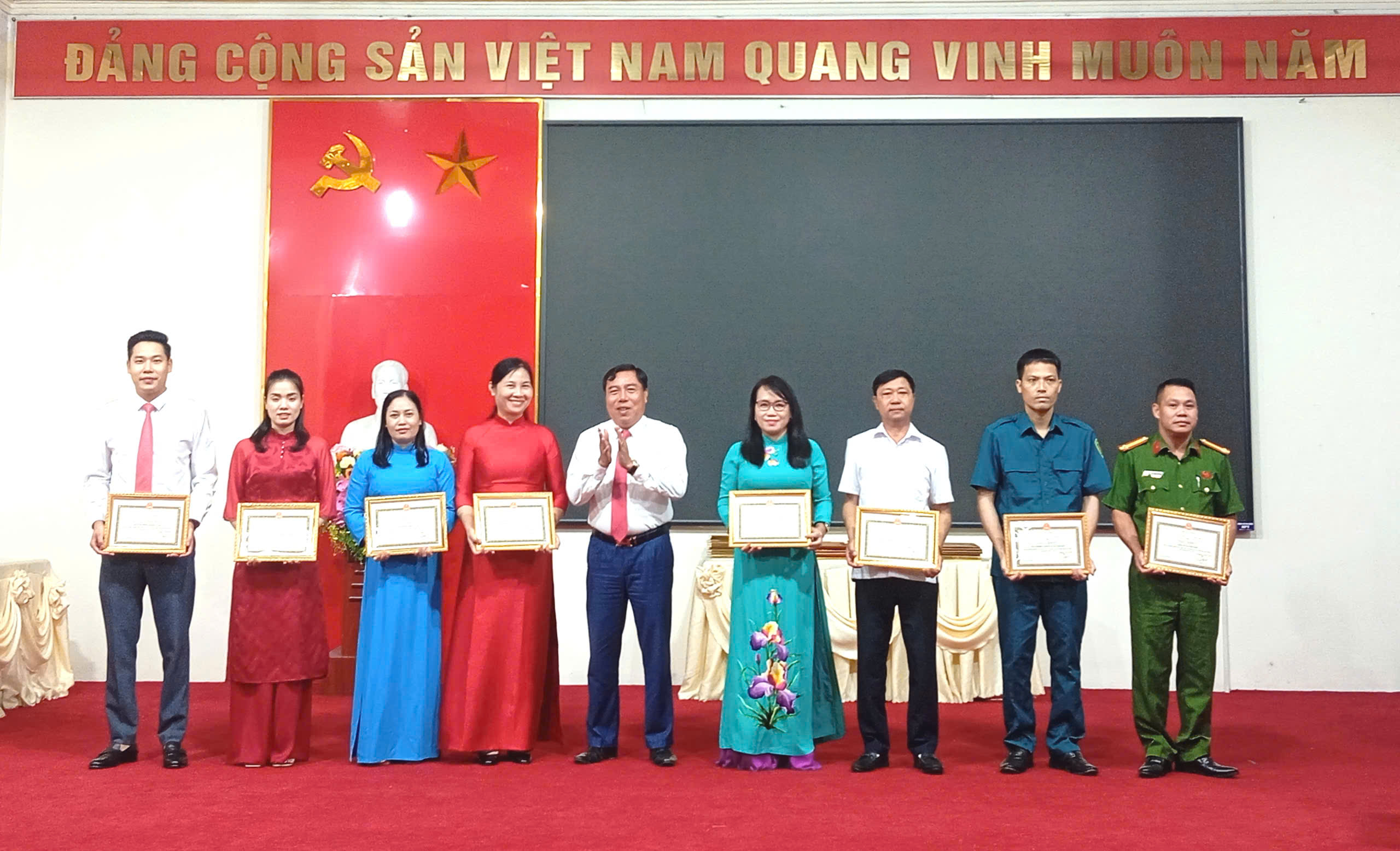 Xã Phú Khê biểu dương điển hình tiên tiến giai đoạn 2020 – 2025