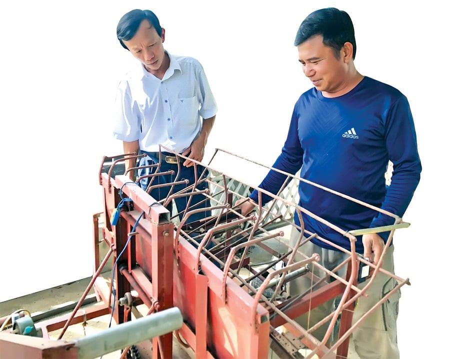 Anh-tin-bai