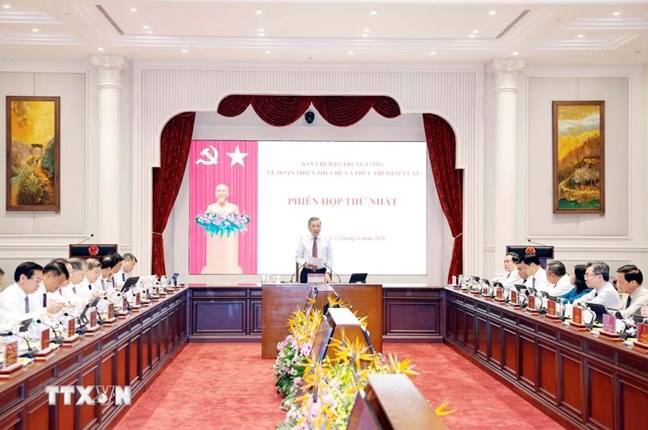 Tạo chuyển biến đo được trong cắt giảm thủ tục hành chính, tháo gỡ điểm nghẽn thể chế