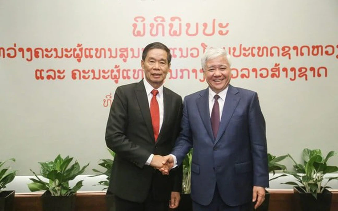 Chủ tịch UBTƯ MTTQ Việt Nam Đỗ Văn Chiến gửi thư chúc mừng 75 năm ngày thành lập Mặt trận Lào Xây dựng đất nước 