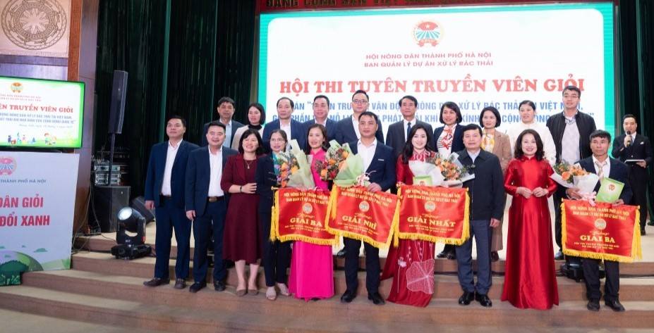 Hanoi city Farmers’ Union organized the contest “Best propagandist” within the framework of Waste Transformation Project 